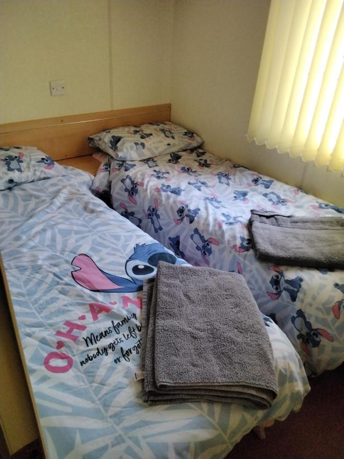 19 Laurel Close Highly Recommended 6 Berth Holiday Home With Hot Tub In Prime Location 태터셜 외부 사진